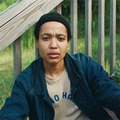 Portrait of 2025 Gilda Award recipient Maddox-Julien Slide