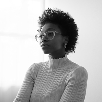 Portrait of 2026 Gilda Award recipient Kashira Dowridge