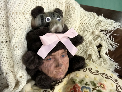 "Let Me Comfort You no.7" by 2025 Kresge Artist Fellow Elise Marie Martin